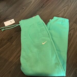 Nike sweatpants
